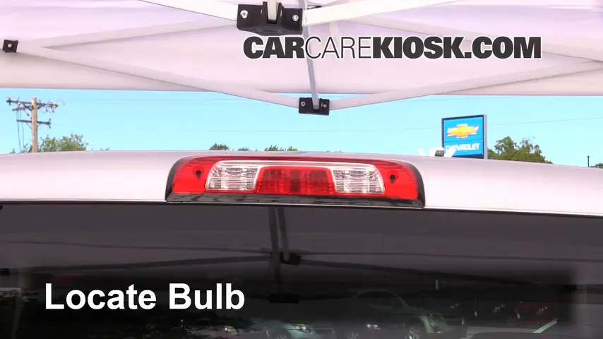 2014 GMC Sierra 1500 SLE 4.3L V6 FlexFuel Crew Cab Pickup Lights Center Brake Light (replace bulb)